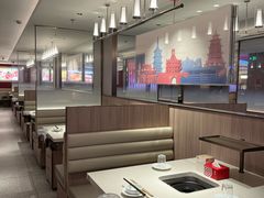 -海底捞火锅(杭州庆春路夜宵主题店)