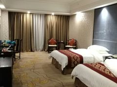 -张家界大成山水国际大酒店