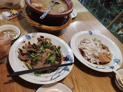 -董厨煨汤馆(车站路店)