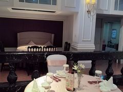 -王府井酒店(金桥港湾店)