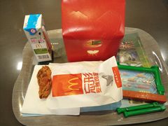 -麦当劳(外高桥DT店)