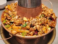 -老佛爷铜炉蛙锅(东门老街店)