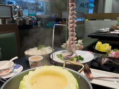 -得意咚瓜·顺德鱼生·冬瓜火锅(深圳首店)