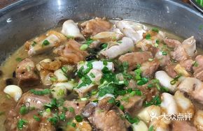Stewed Pork Ribs with Pig Intestine