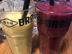 -Moka Bros 摩卡站(西单大悦城店)