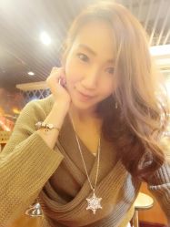 -镁连社·美联社