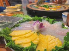 -老渔家·白族·石板烧·野生菌火锅(古城中心店)