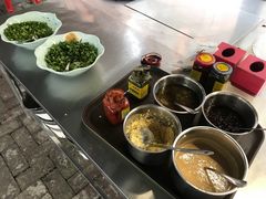 -冰冰龙虾·江湖菜·花园江景餐厅