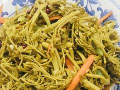 -北京龙庆四季香农家饭庄·灶台鱼·碳烤虹鳟鱼(龙庆峡店)