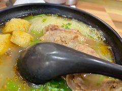 -大食代美食广场(上海中心店)