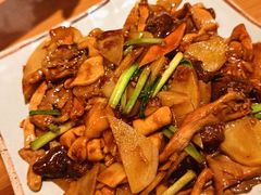 -长寿参鸡汤(朝韩风情街店)