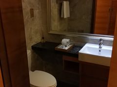 -广州达镖国际酒店