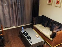 -深圳葵花酒店公寓(福田口岸店)