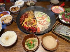 -萍姐火锅·公路夜市(武汉首店)