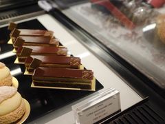 -Salon de The de Joel Robuchon(外滩18号店)