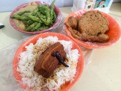 -咱家王新国把子肉(县东巷店)