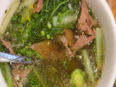 -雷祖芳老妈蹄花店