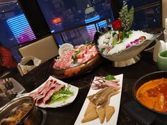 -金陵饭店 56F 家·海鲜火锅餐厅
