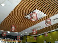 大堂-龙记桂林米粉(财满街店)