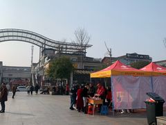 -沃尔玛超市(人民广场店)