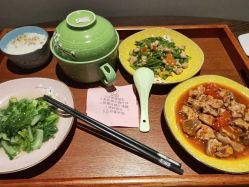 -阁涞玛尊月月子会所(温江店)