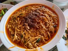 -柏合黄记豆腐皮饭店
