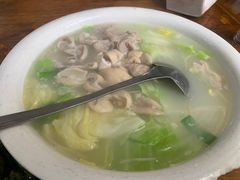 -茅屋大酒店