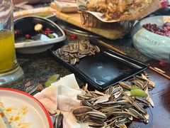 -路边边.炒菜烧烤.音乐餐厅(良乡长虹店)