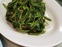 -明记烧鱼美味店