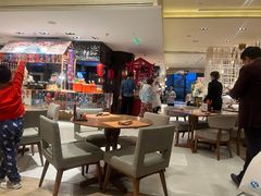 -松咖啡自助餐厅·松北香格里拉