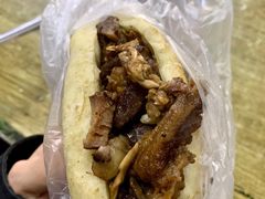 火烧夹肉-清真-戏楼王记牛肉面