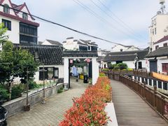 -天桥饭店·特色海鲜(金山嘴渔村店)