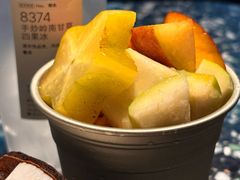 手炒岭南甘草四果炒冰-喜茶(深圳万象城黑金店)