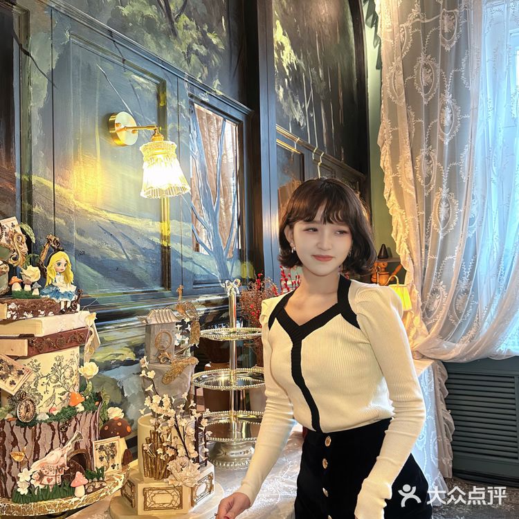 打卡✅哈尔滨中央大街你一定要去的咖啡店☕️