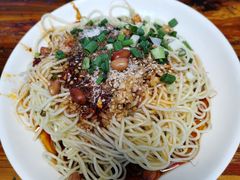 -中和裴氏蹄花(府河路店)