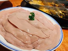 -周小明火锅(黑金冠社区店)