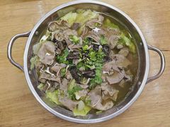 -谢老五跷脚牛肉·非遗传承店