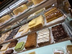 -玛尔哈巴·塔塔尔糕点(华侨小区店)
