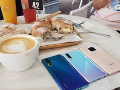 -The open life(万象城店)