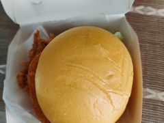 咸蛋黄鸡腿堡-肯德基(凯德国贸店)