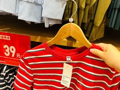 -优衣库(上海虹口龙之梦店)