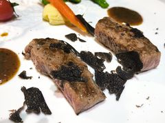 -颐云阁云顶铁板烧(南昌瑞颐大酒店)