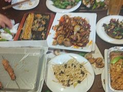 -三个大叔烤羊肉串·炭炉砂锅菜(西三旗店)