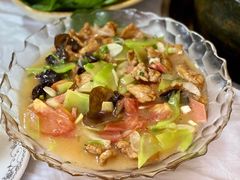 -鲁朗纳麦石锅鸡庄园