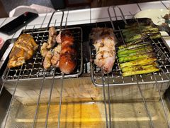 -喜悦小串丹东小黄牛海鲜烧烤大排档(民主广场店)