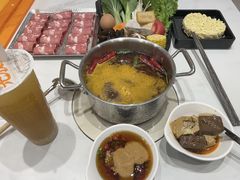 -呷哺呷哺 小火锅 (浦东新欧尚超市店)