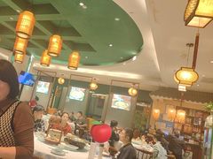 -江城小馆陕南妈妈菜·全球旅行餐厅(钟楼店)