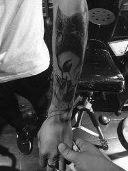 -木子·纹身店TATTOO穿孔·洗纹身