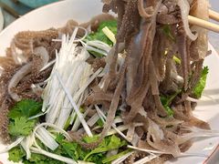 -嗨辣小聚·盘锦河蟹·海鲜烧烤龙虾(盘锦十年好店)
