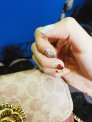 -纤指百魅美甲美睫